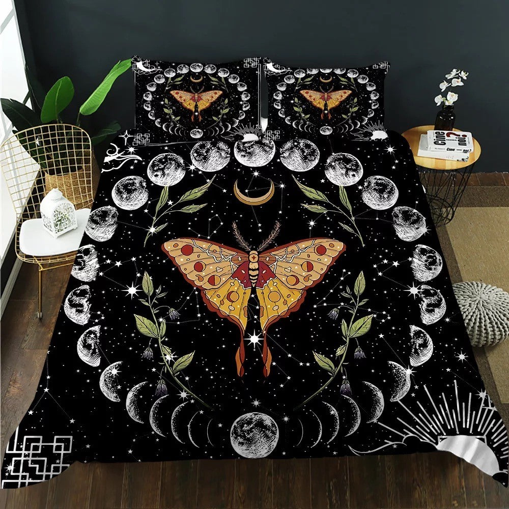 Bohemian Moth Star Moon Print Quilt Cover Set | DOONA KINGDOM